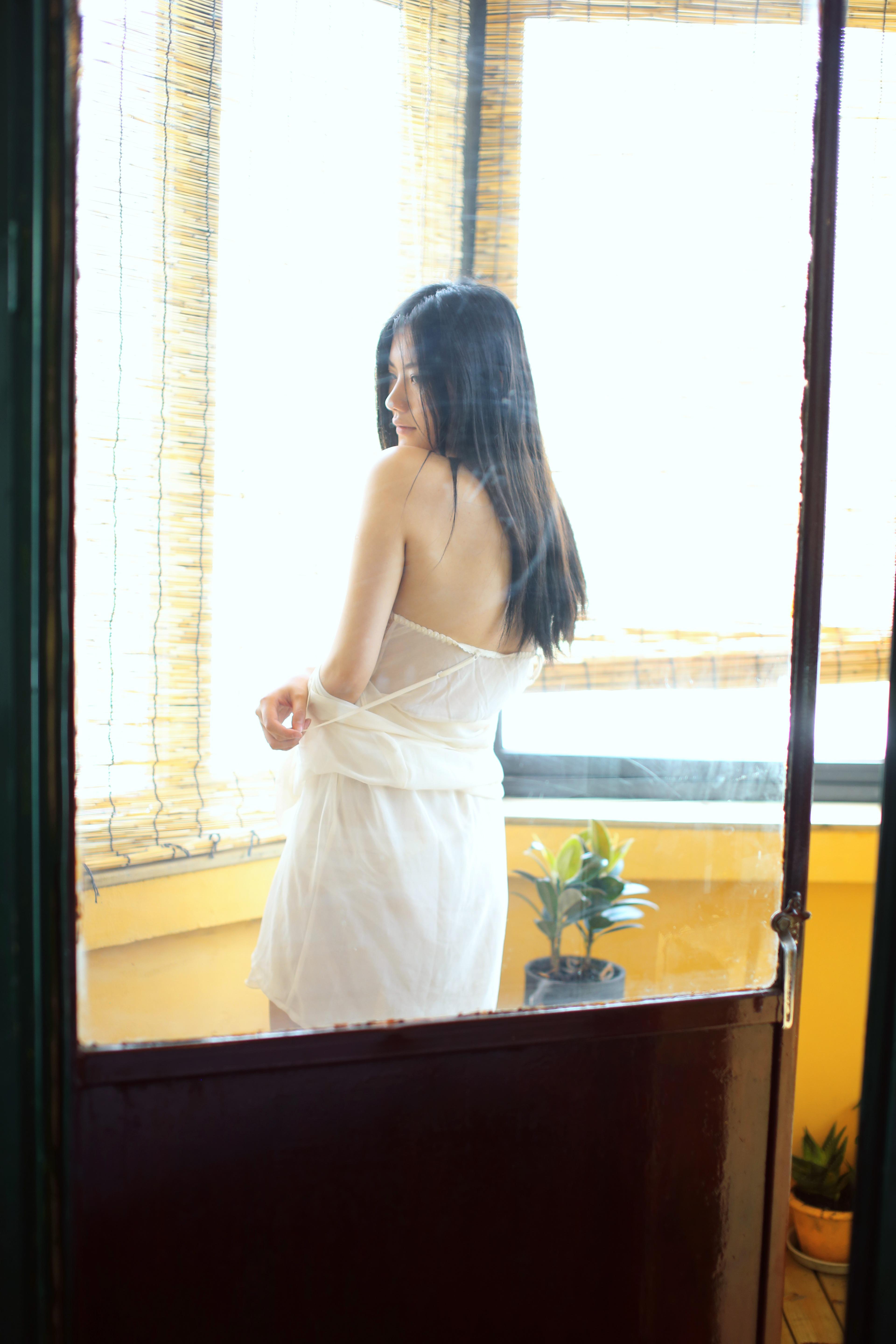 A Châu Nhà Dân Tư Phòng Ảnh 34P