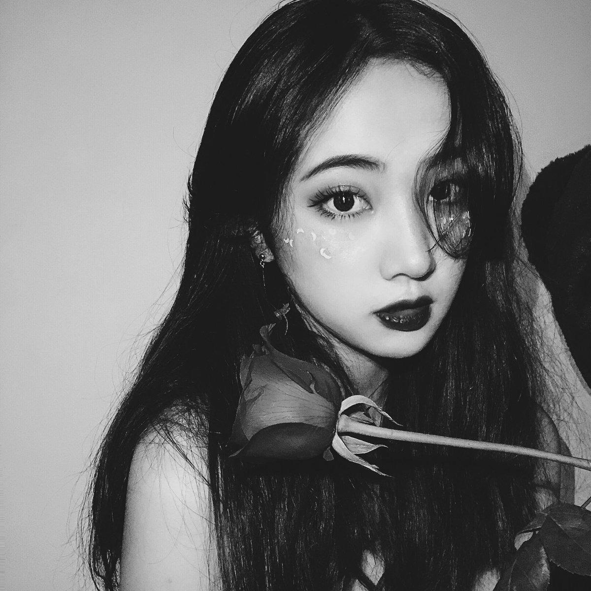 Qinweiyingjie 婕哥成人寫真 57P