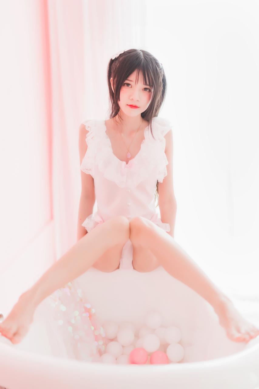 櫻桃喵 - 冬眠系列-粉色浴缸 57P