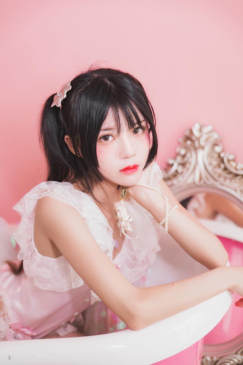 櫻桃喵 - 冬眠系列-粉色浴缸 57P