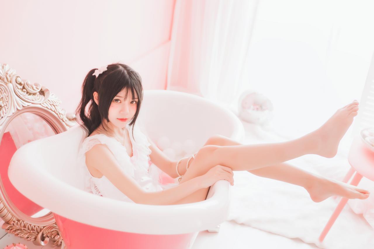櫻桃喵 - 冬眠系列-粉色浴缸 57P
