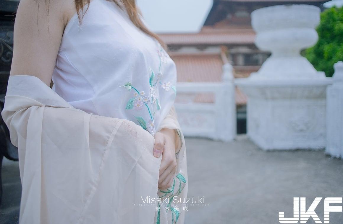 Misaki Suzuki Ancient Architecture | 44P Photo Gallery