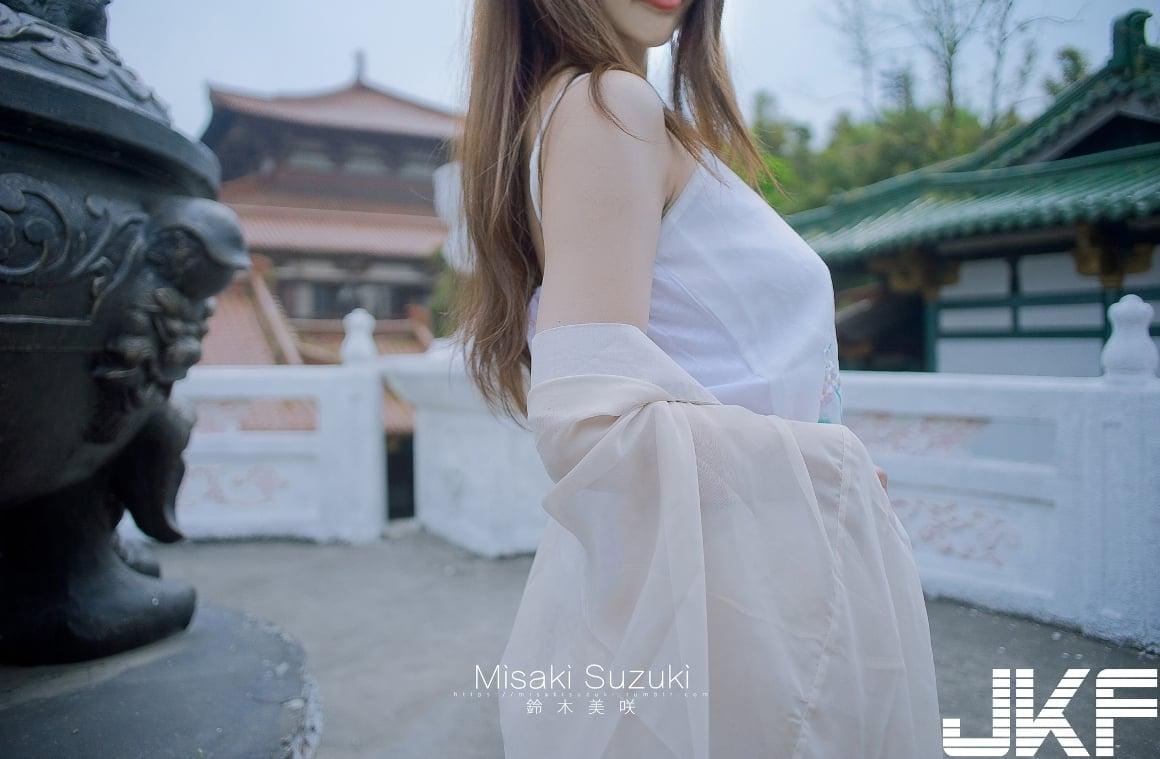 Misaki Suzuki Ancient Architecture | 44P Photo Gallery