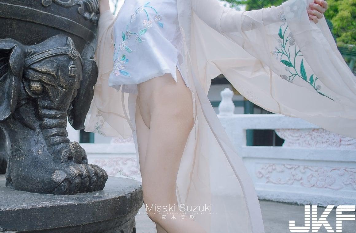 Misaki Suzuki 古代建筑写真 44P