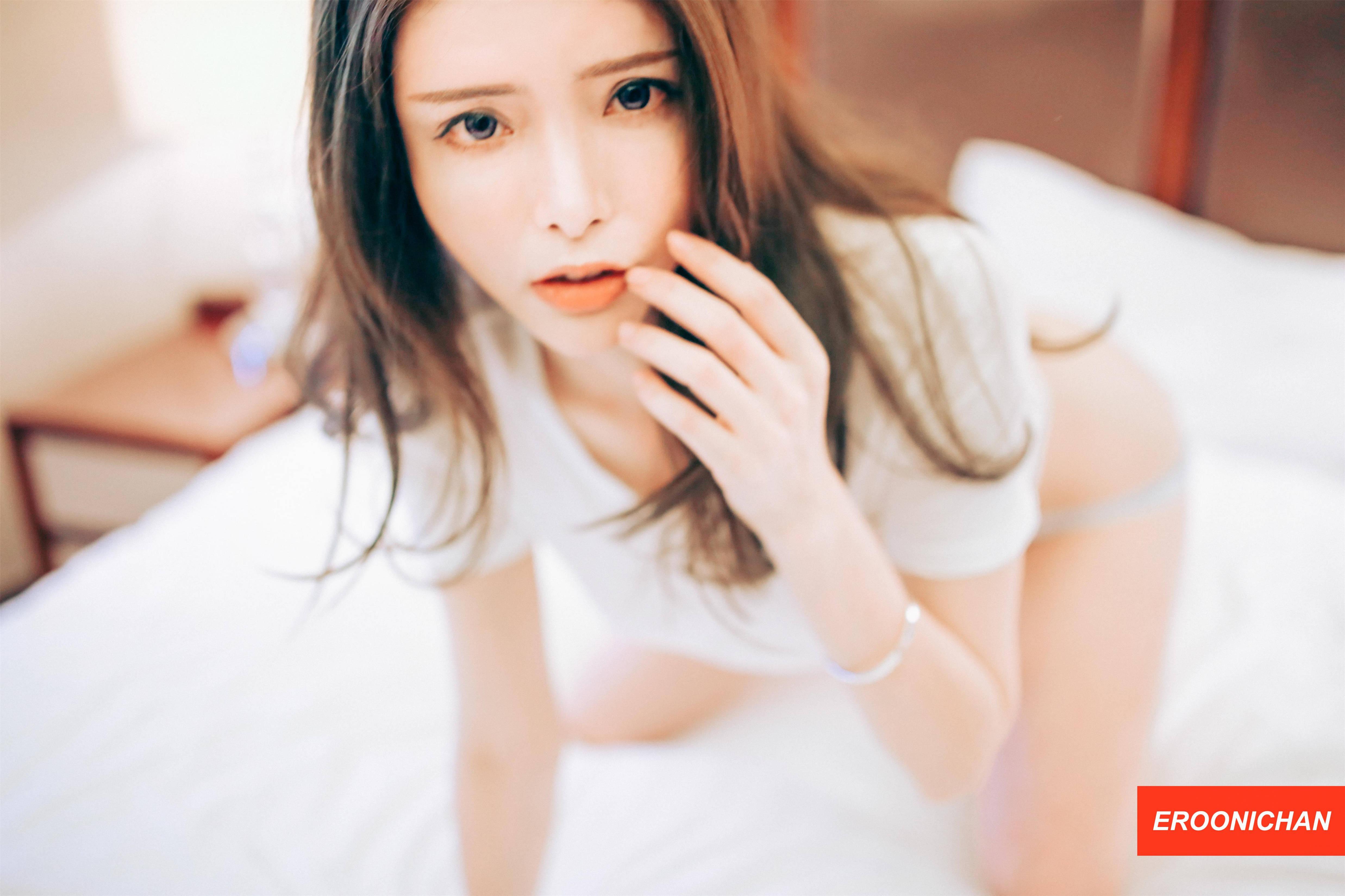 埃羅尼瓊攝影專輯之夏小秋秋秋可愛寫真集 72P