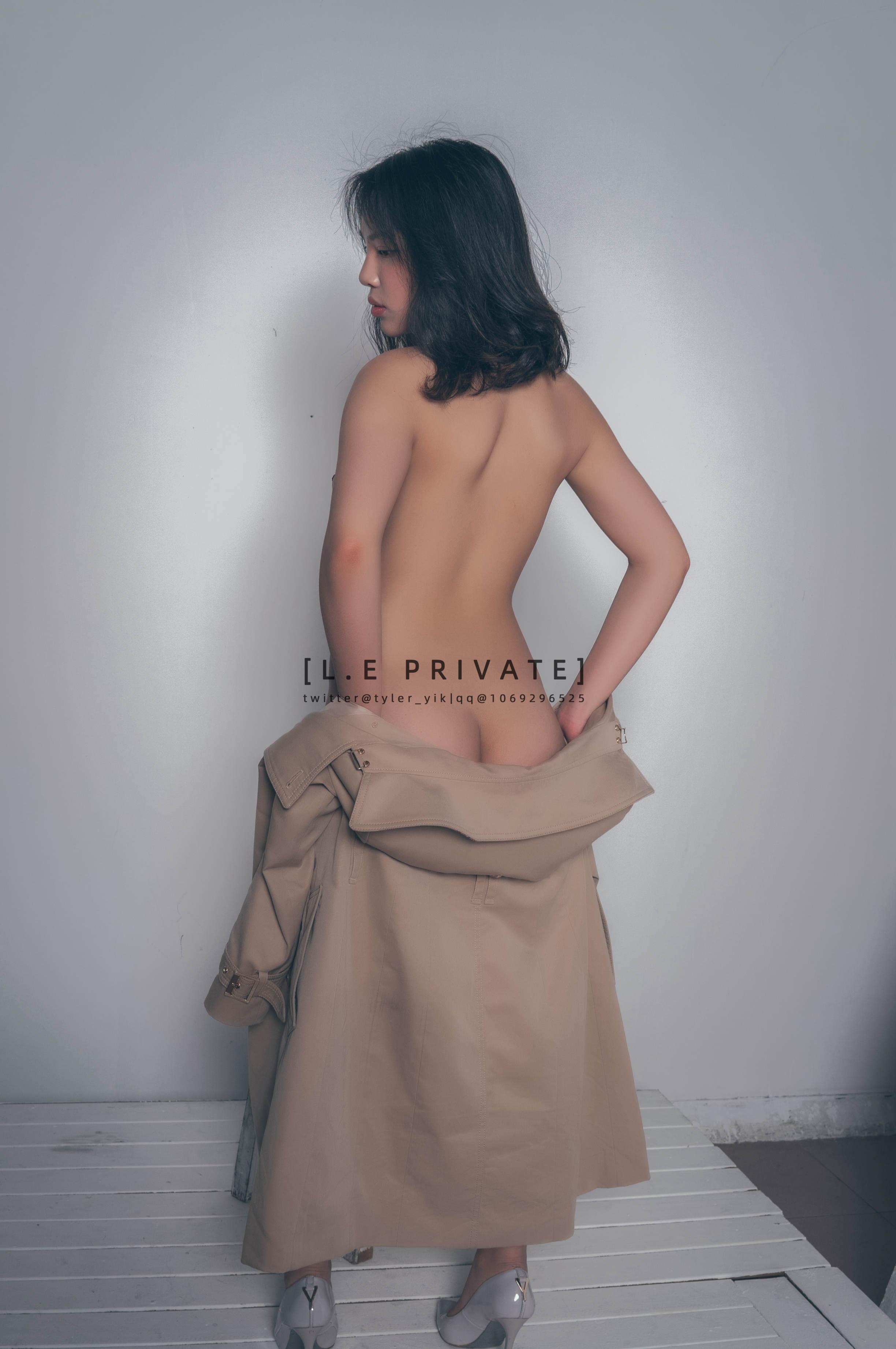 L.E.PRIVATE 出品無聖光套圖 40P