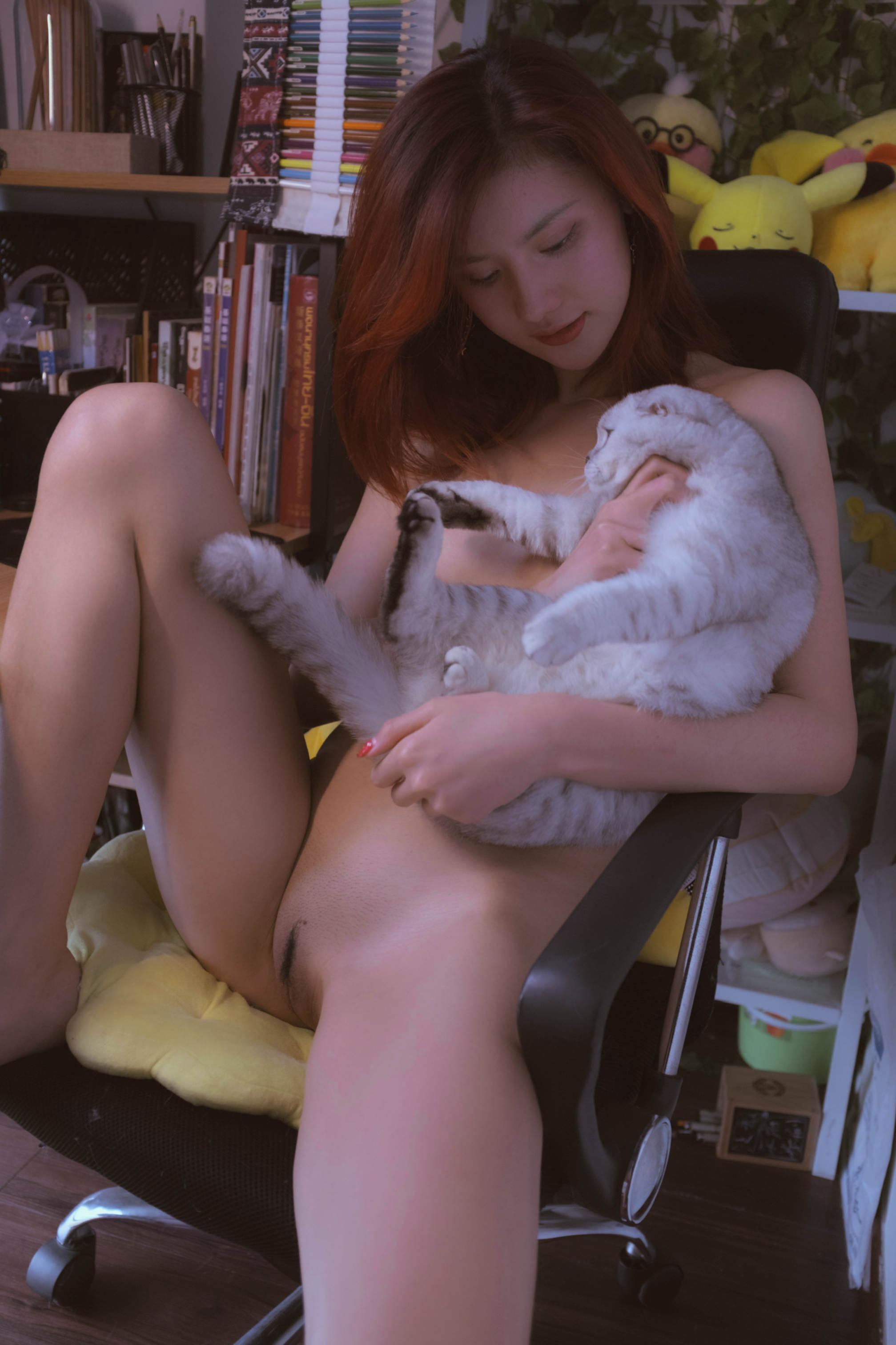 阿朱 - 逗猫棒 42P