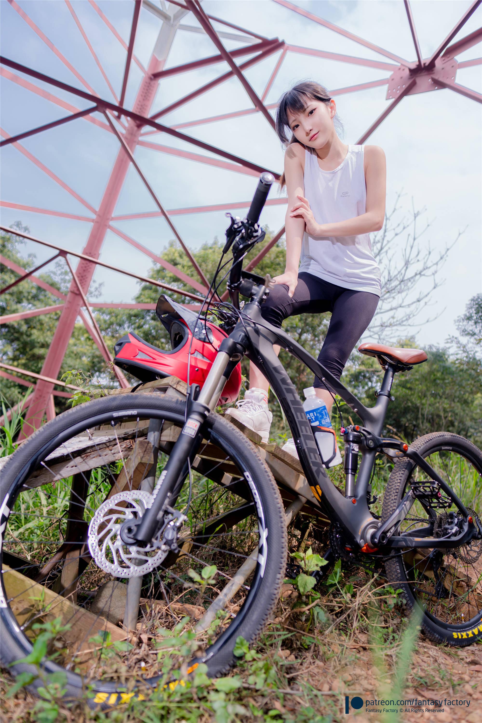 Fantasy Factory] Bicycle Riding 53P