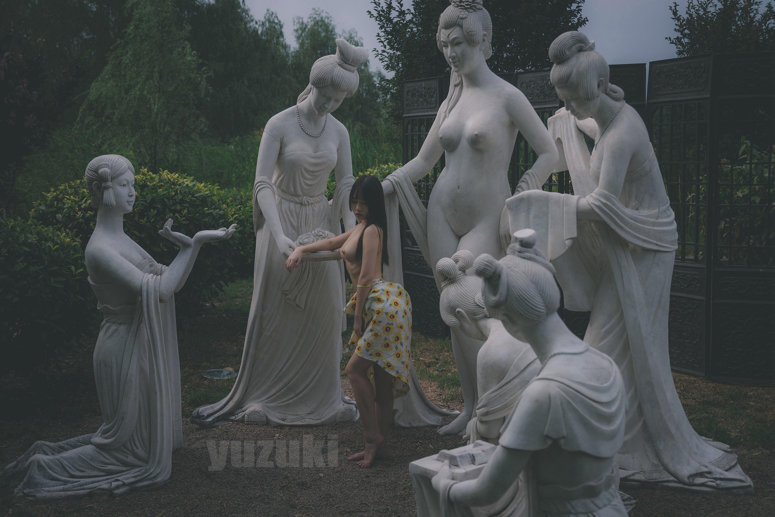 Yuzuki Outdoor Selected Uncensored Photo Set 61P