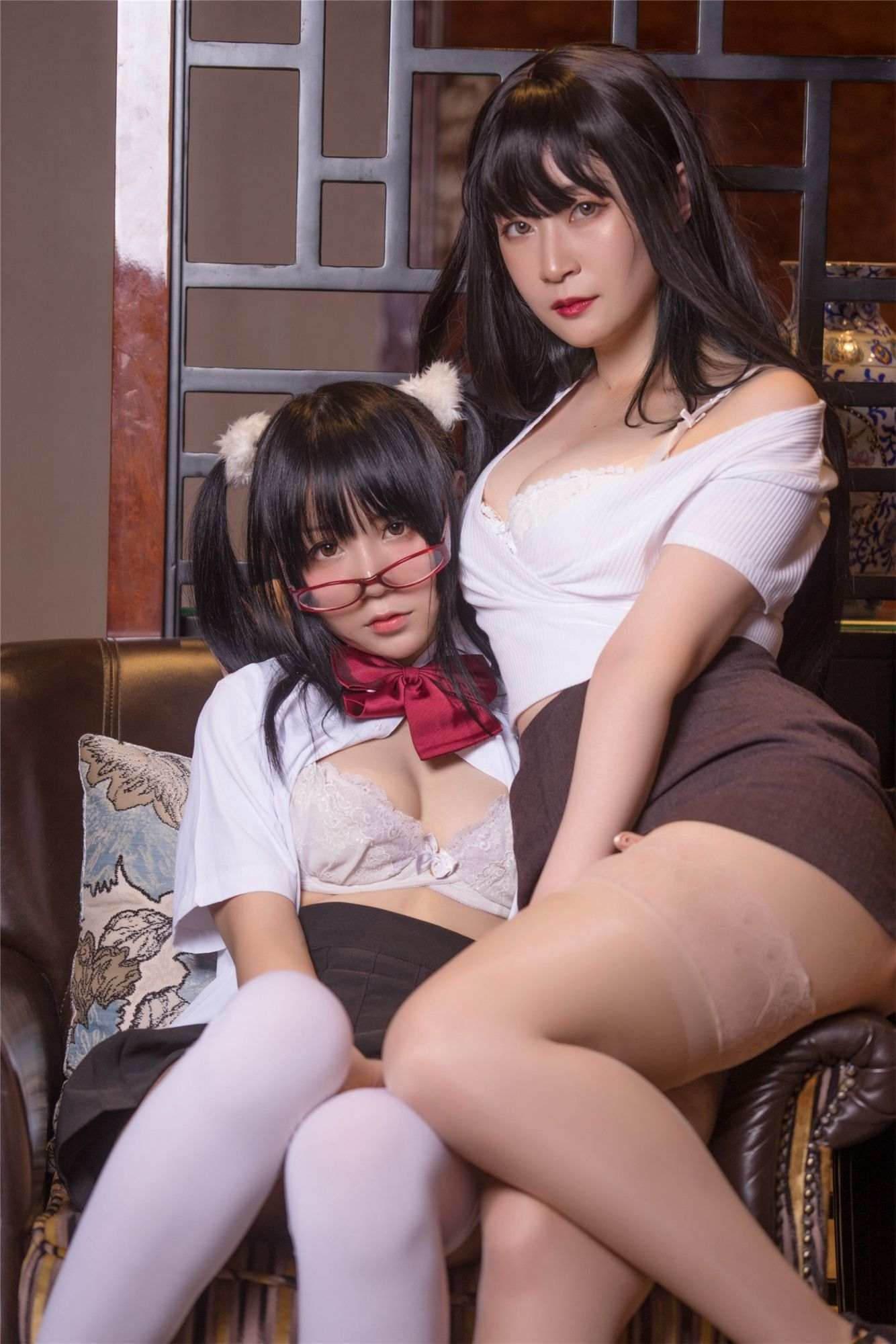白銀 搖搖樂 學生 x 老師 女同性戀 126P