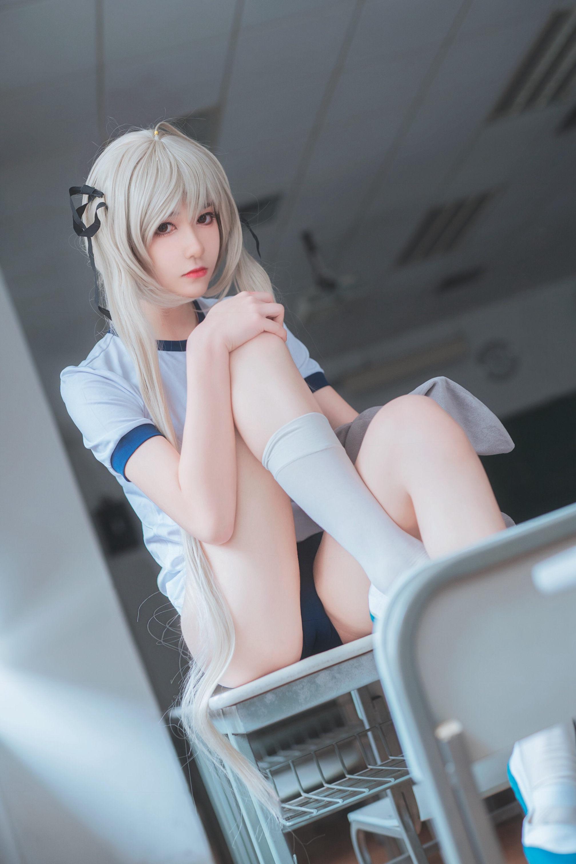Nam Đào Momoko - Kasugano Sora trang phục thể dục 28P