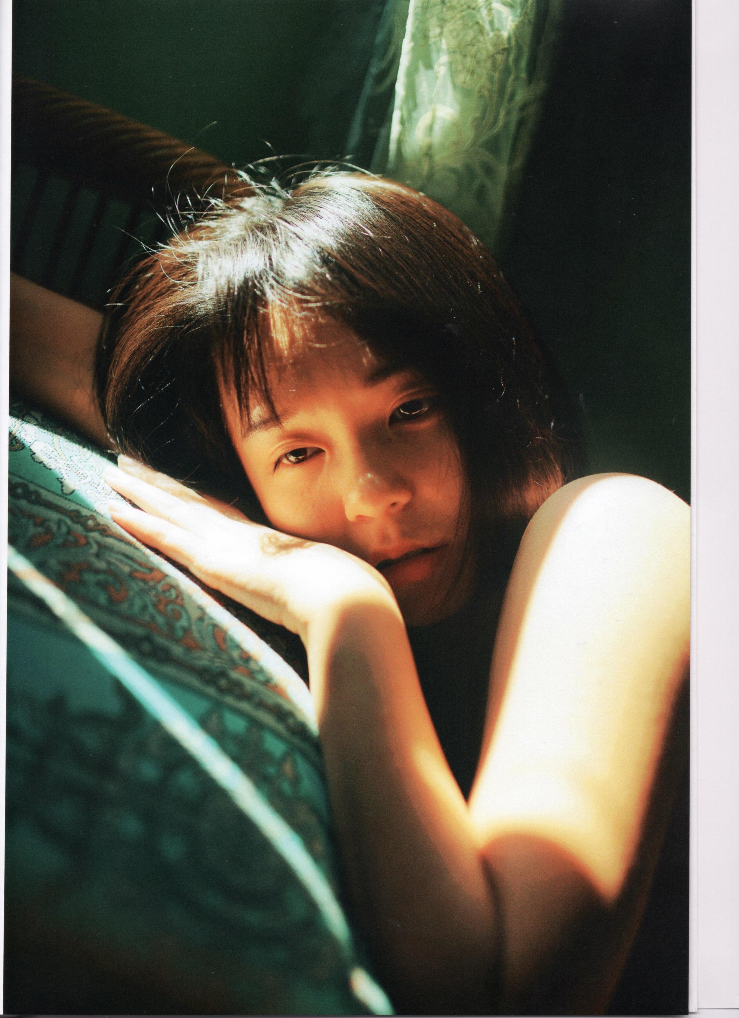 微博红人待安娜泰国写真图包无圣光原版 33P