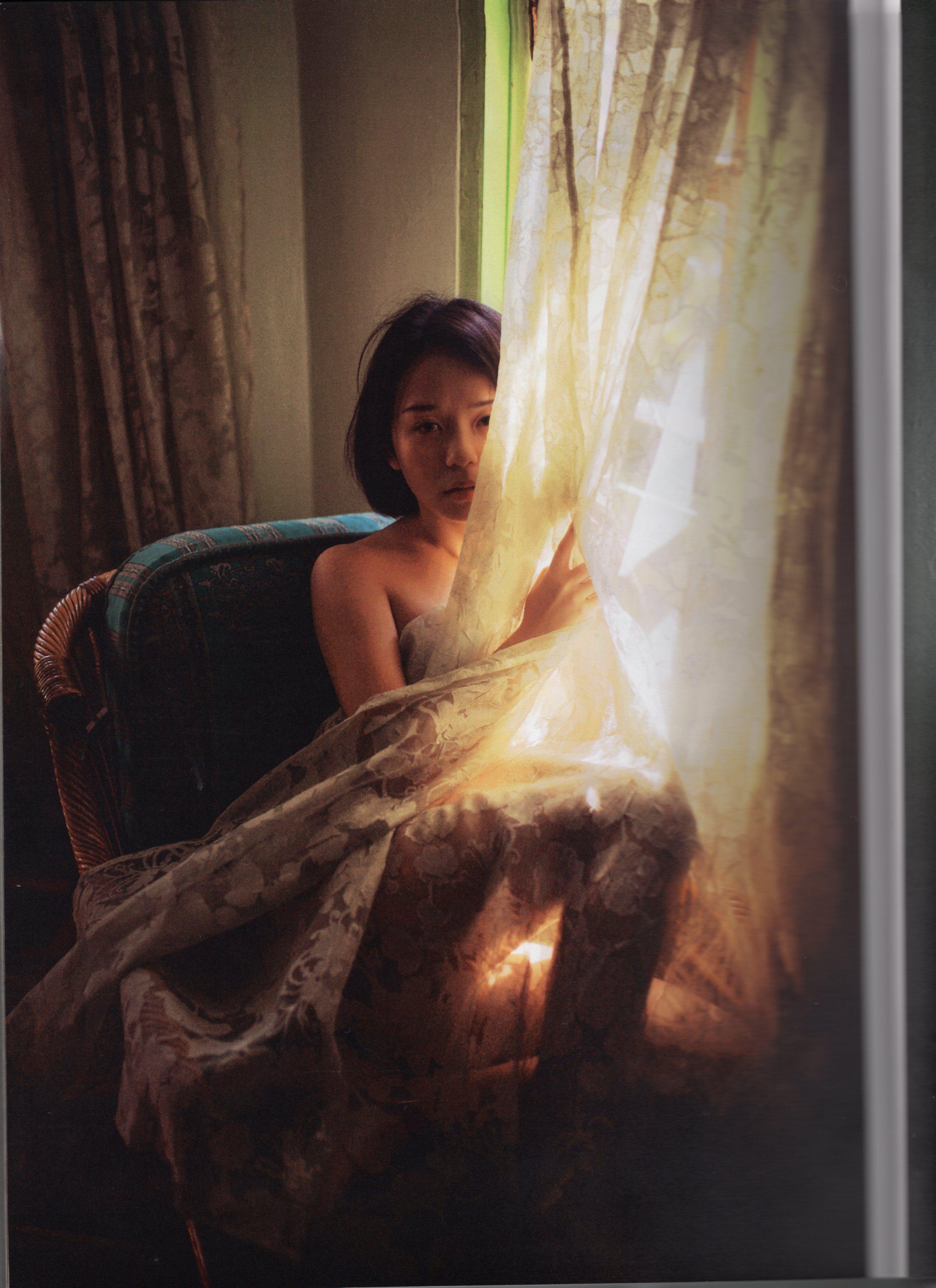 微博红人待安娜泰国写真图包无圣光原版 33P