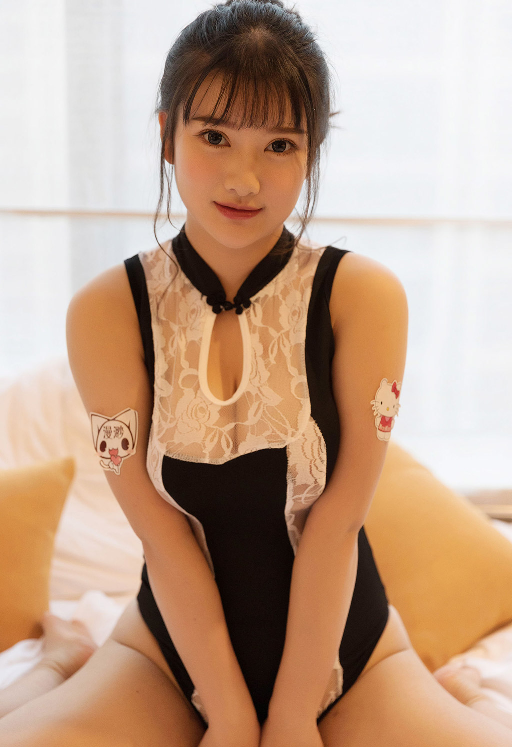 작은 유네 러프 컷 클래식 스타일 섹시 란제리 유혹