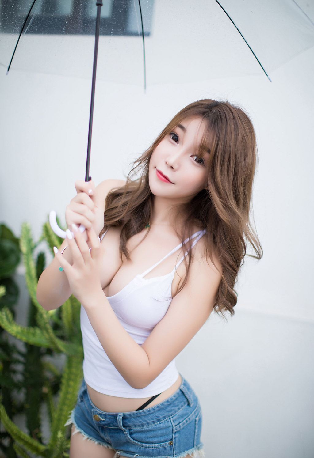 Chí Chí Booty ngực mềm mông cong, món quà Giáng sinh của các quý ông