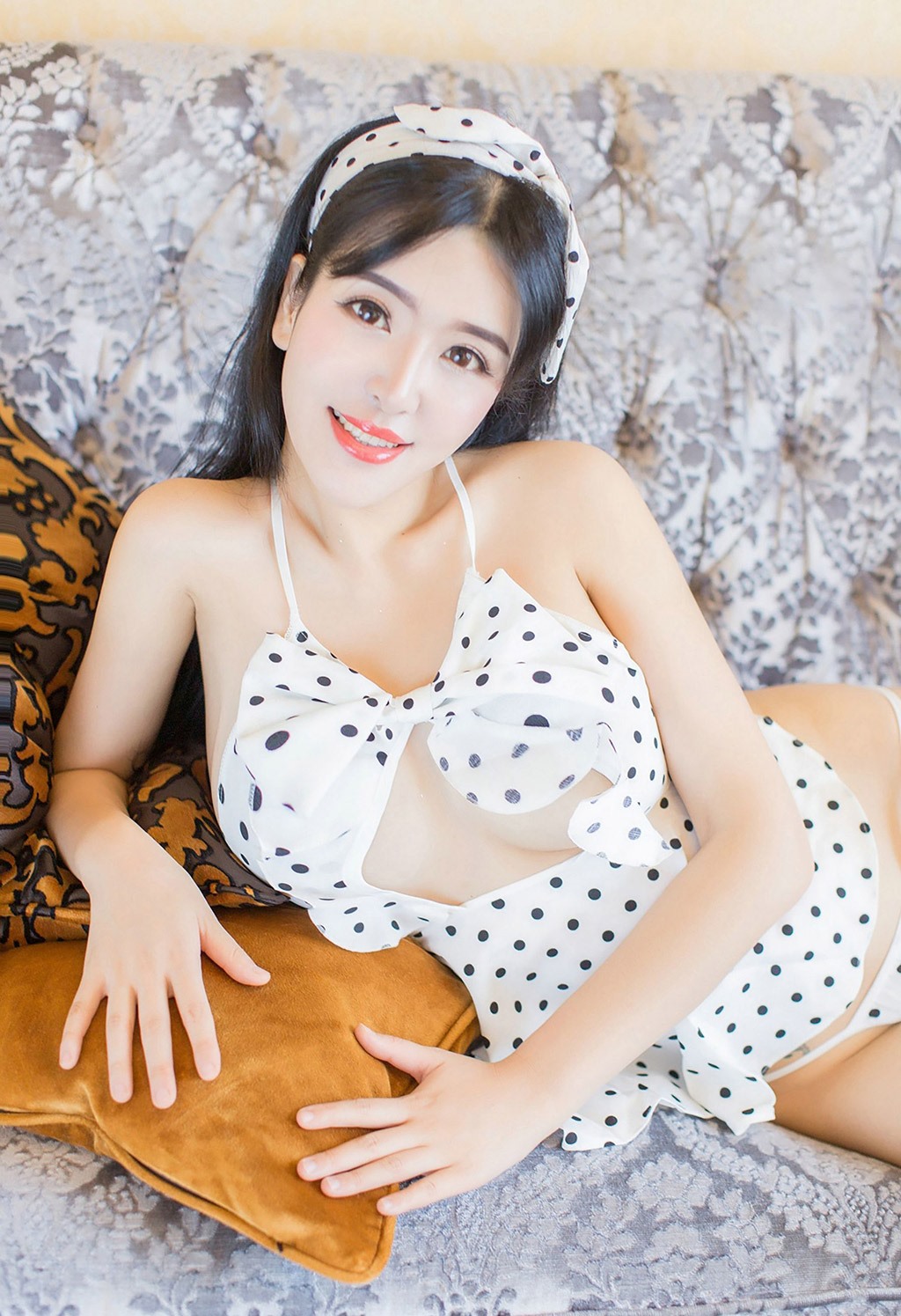 Liu Yu'er's Charming Erotic Underwear for the Big-Chested Beauty with Personality