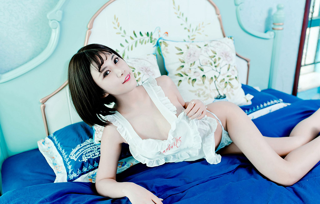 Cute Baby BoA's Intimate Maid: Sexy Private Temptation