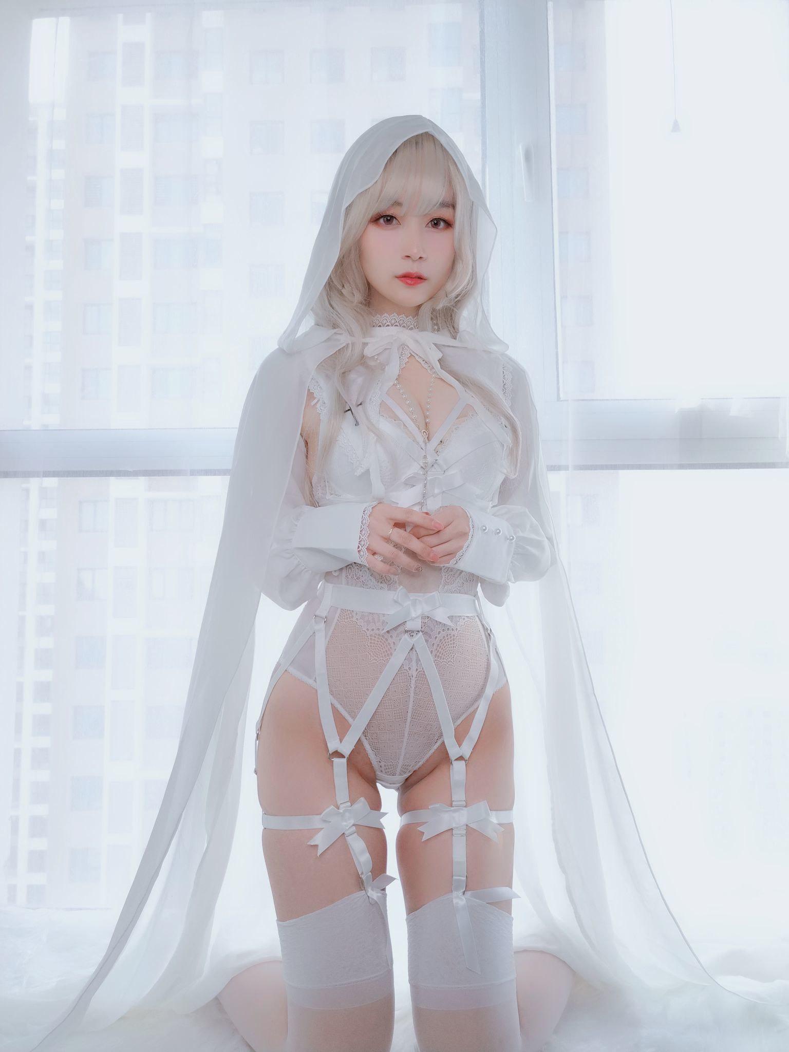 Bạch Ngân] White Virgin - 56P