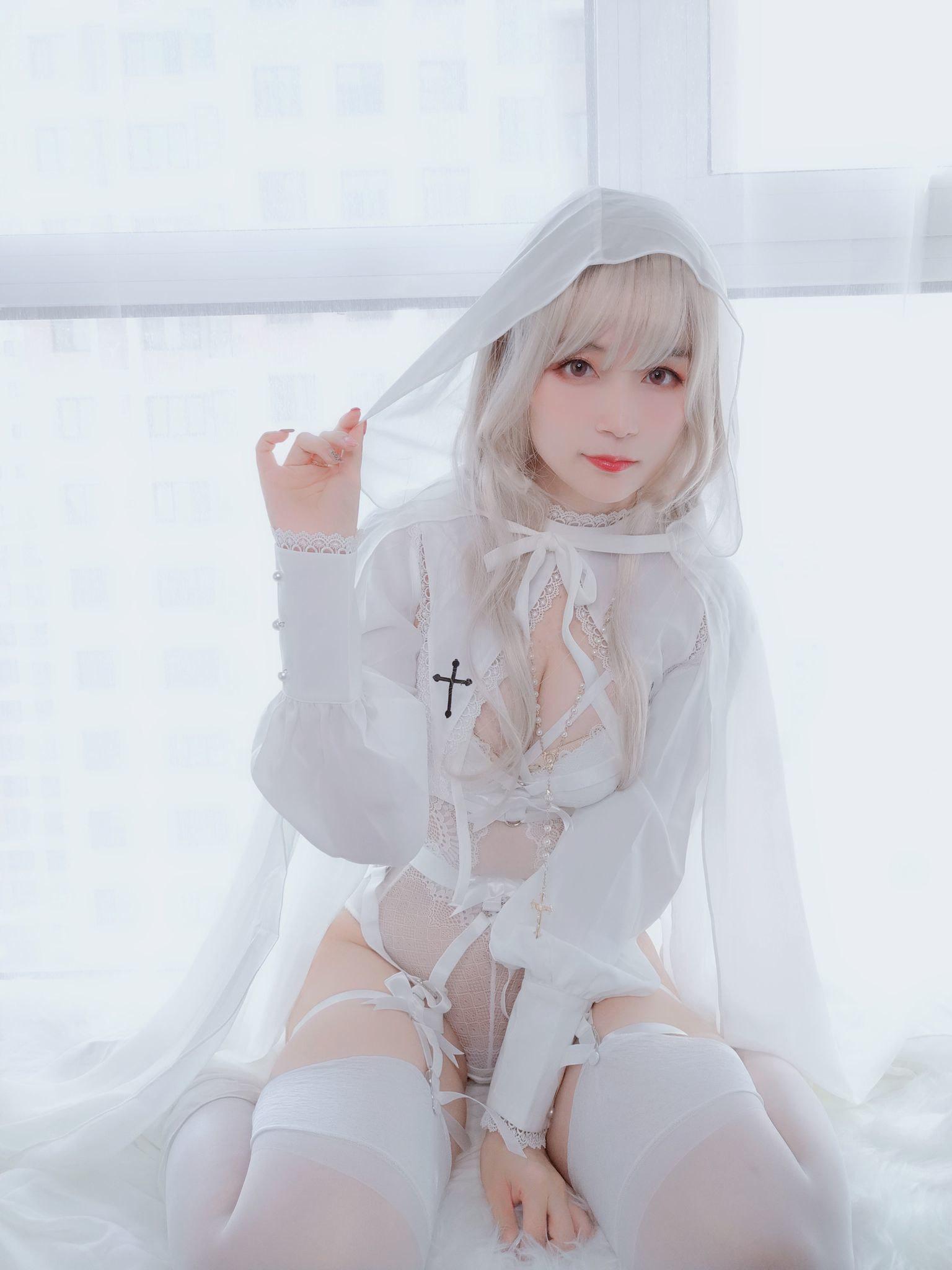 白銀] White Virgin - 56P