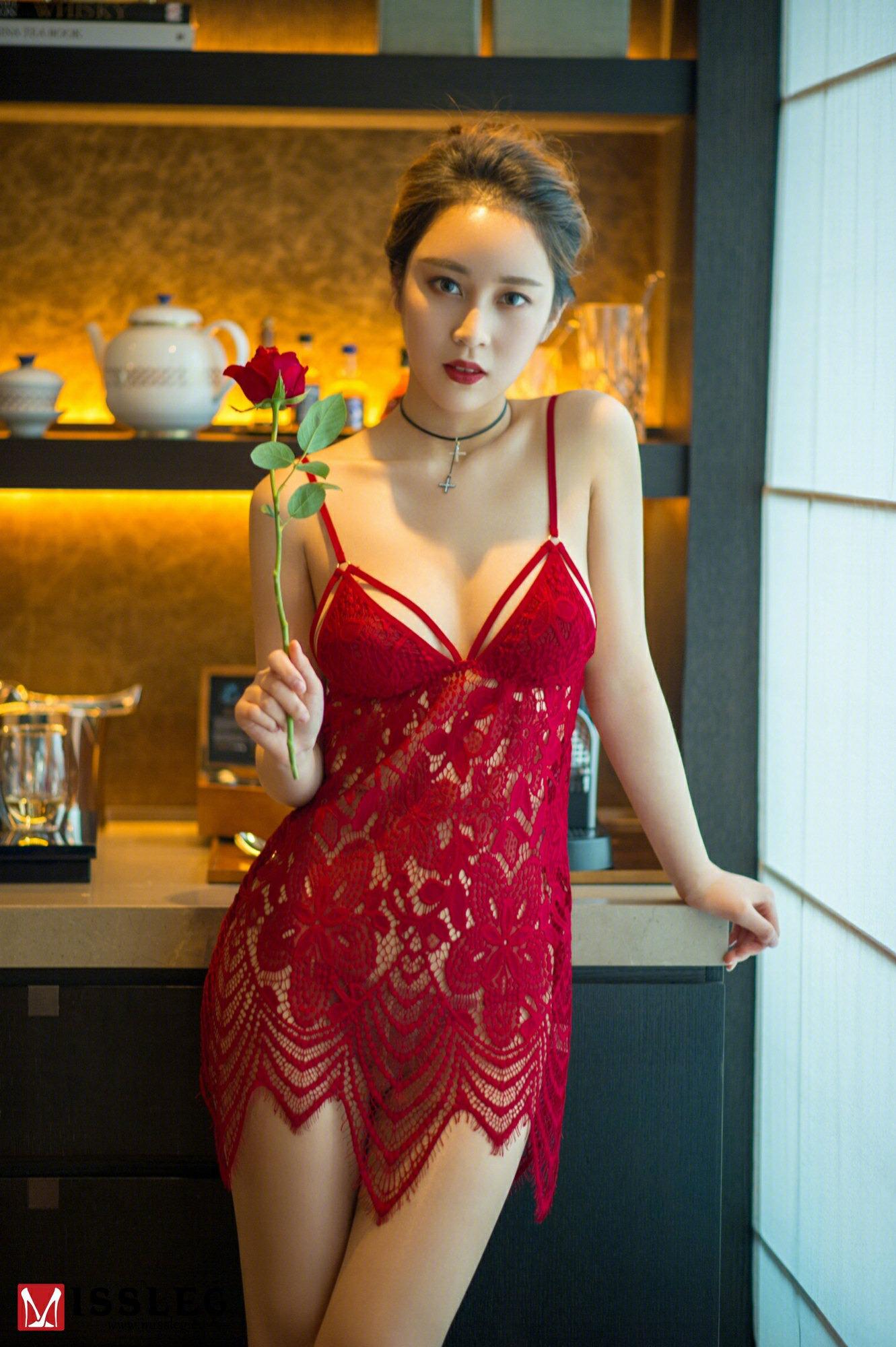 MISSLEG หมี่ซือ] โจอี้หลิน เรื่องราวกุหลาบวันวาเลนไทน์ 41P