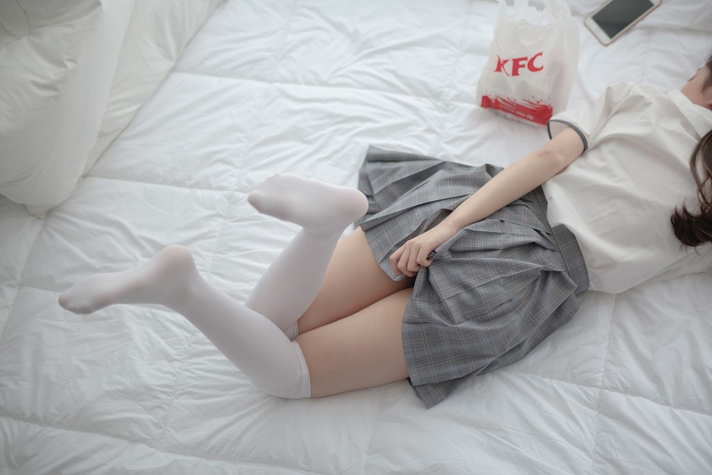 「床上JK白絲」 [森羅財団] R15-009 写真集[84P