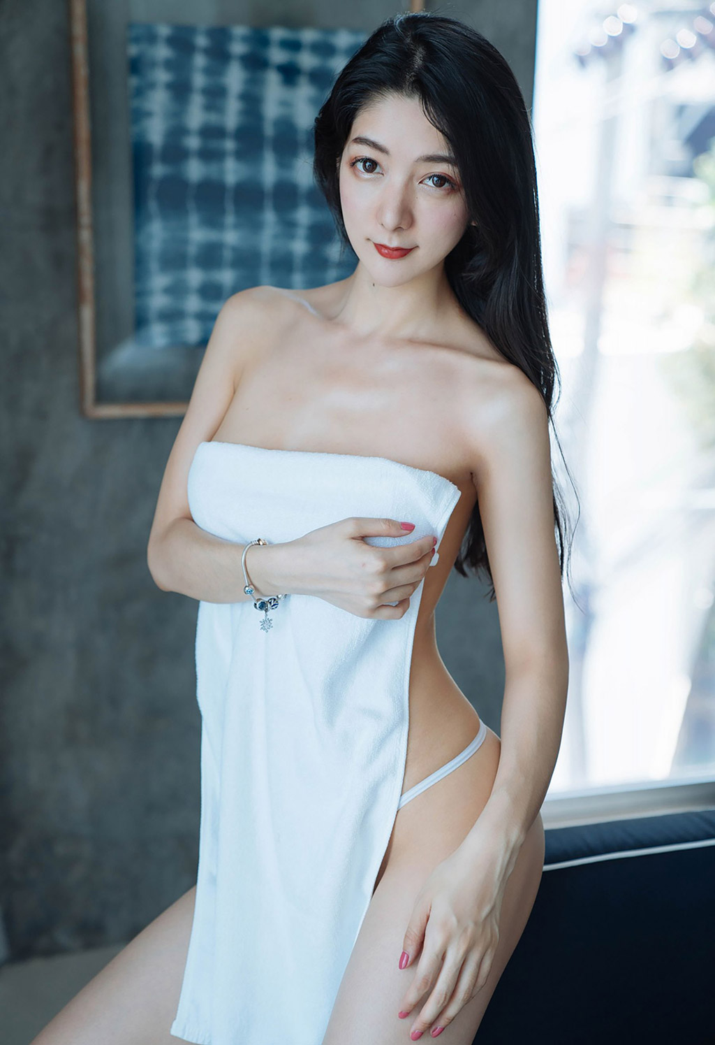 Angela喜欢猫万千风情诱惑人心