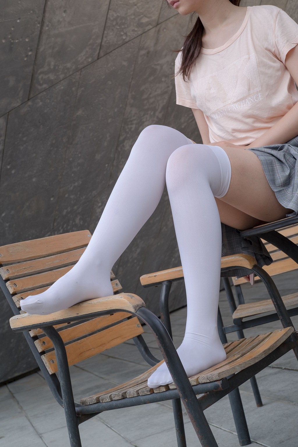 Lakeside Playing in Water with White Silk [Sen Luo Consortium] R15-032 Photobook [113 Pages