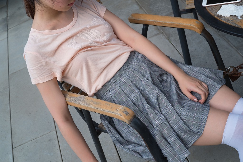 《Hồ Biên Hí Thủy Bạch Tư》 [Sen Lô Tập Đoàn] R15-032 Tập ảnh [113P