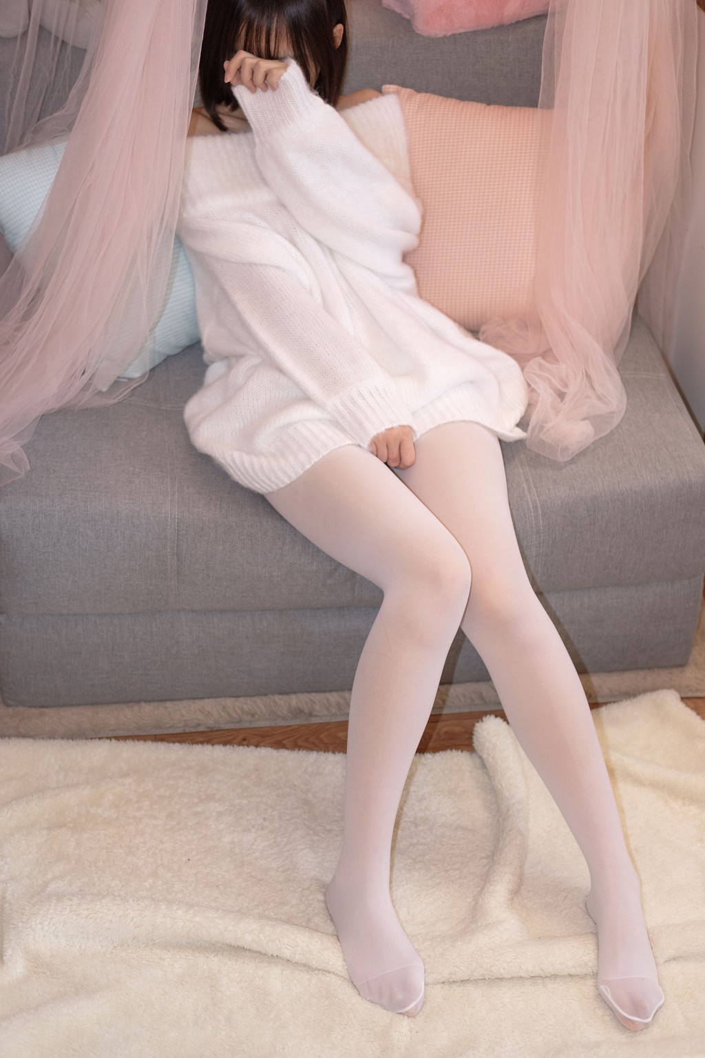 White Silk White Sweater [Sen Luo Consortium] X-012 Photobook [110P