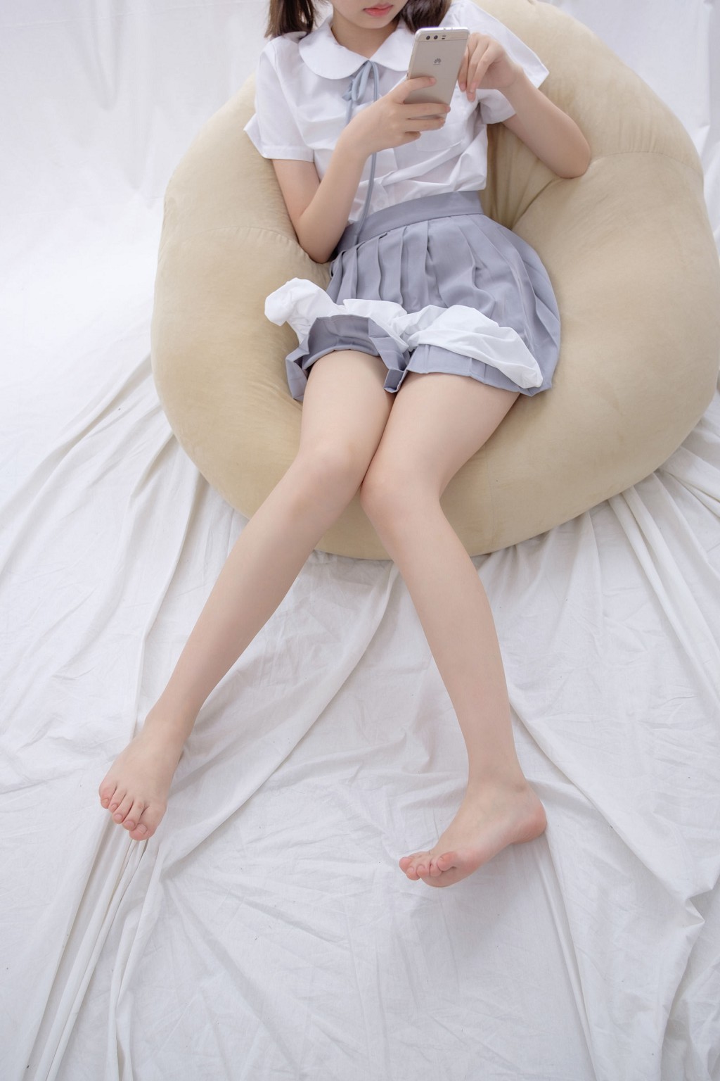 『白絲足控』 [シンラ財団] R15-025 写真集[75P