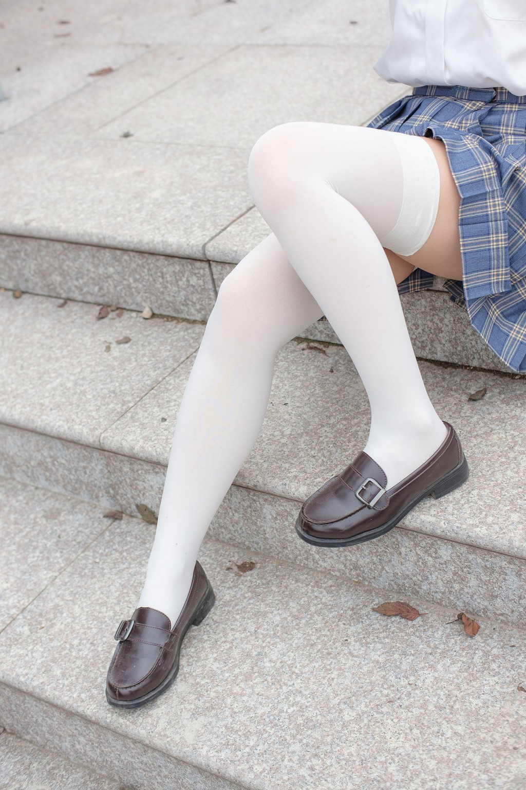 Pleated Skirt White Silk Beautiful Feet [Sen Luo Consortium] R15-039 Photo Book [88P
