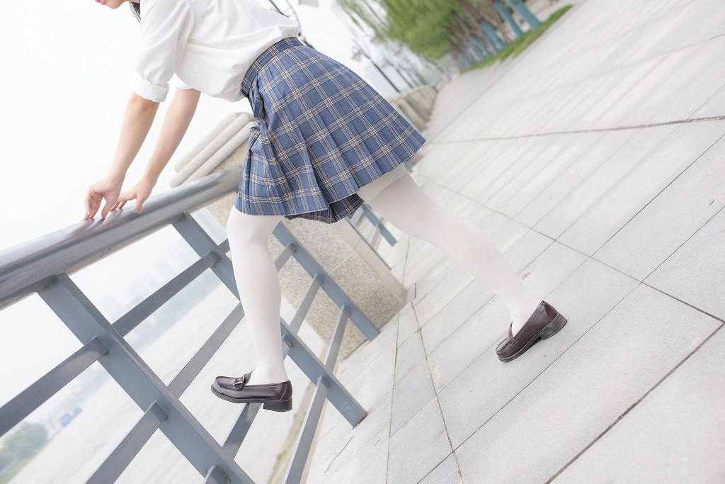 Pleated Skirt White Silk Beautiful Feet [Sen Luo Consortium] R15-039 Photo Book [88P