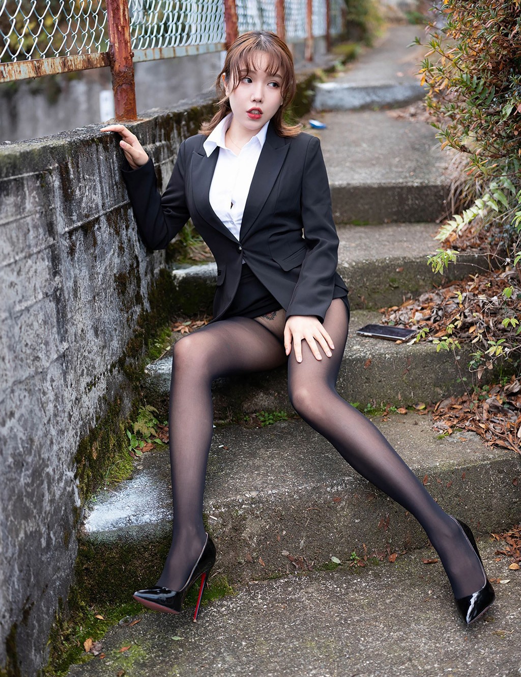 黃樂然情趣網衣兔女郎制服黑絲OL系列
