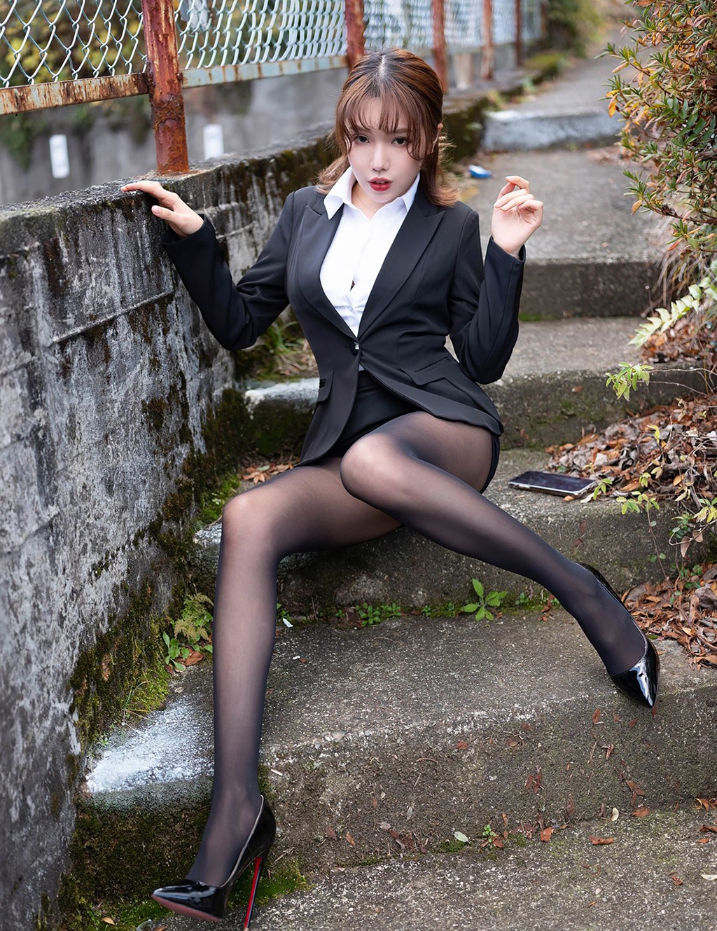 Hoàng Lạc Nhiên Trang phục lưới tình thú Bunny Girl Đồng phục Tất đen OL Series
