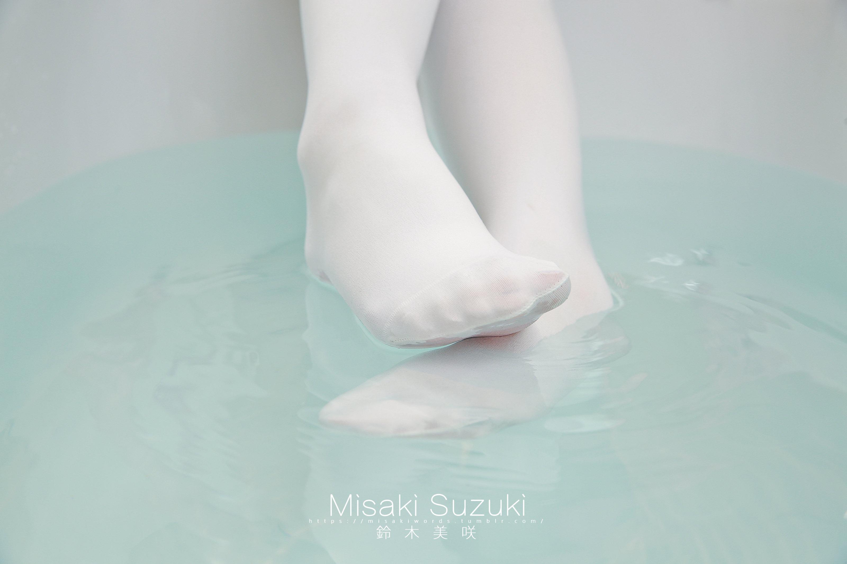 Misaki Suzuki] Young Lady's Beautiful Feet Special Edition 182P