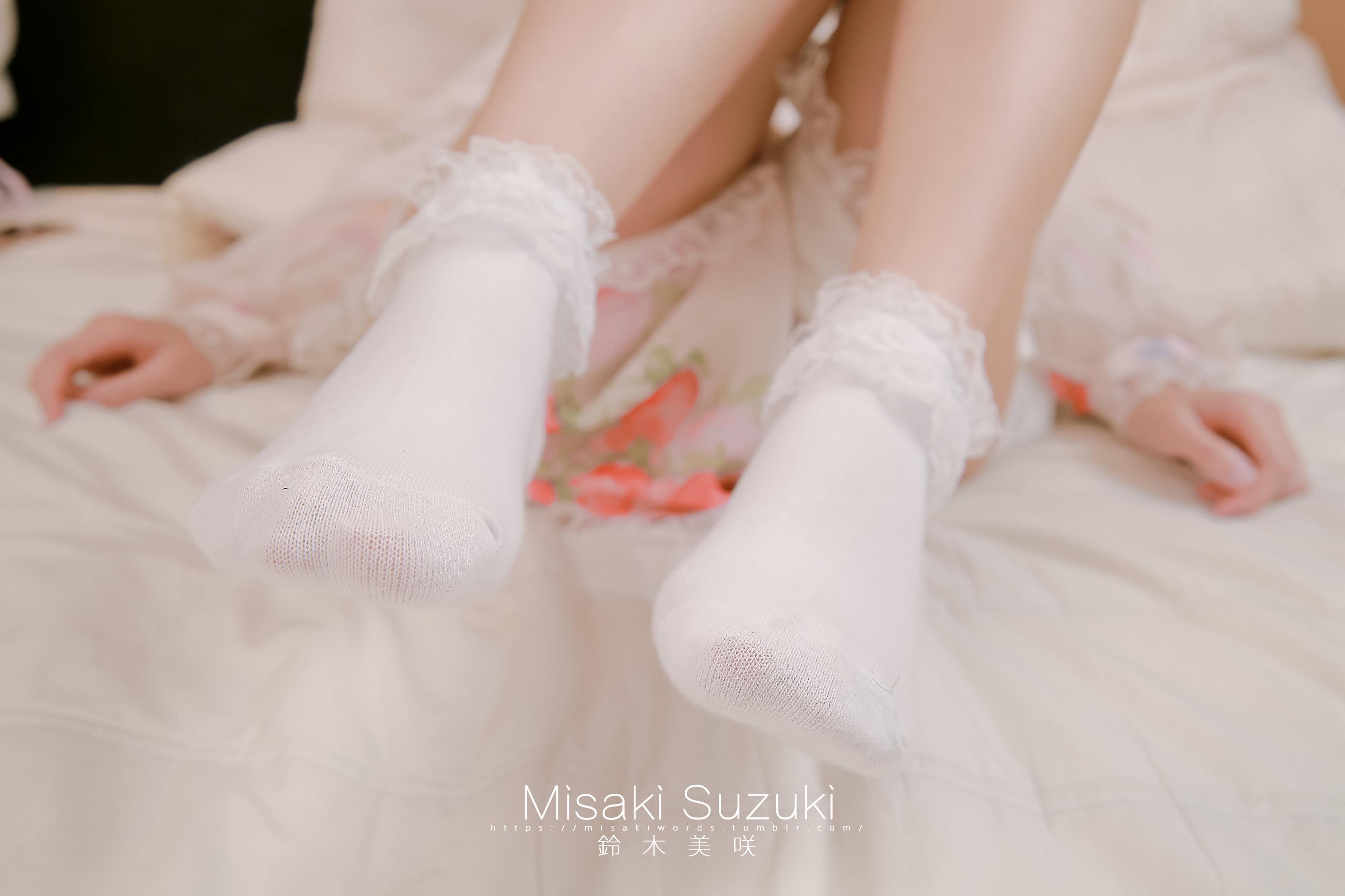 Misaki Suzuki] Young Lady's Beautiful Feet Special Edition 182P