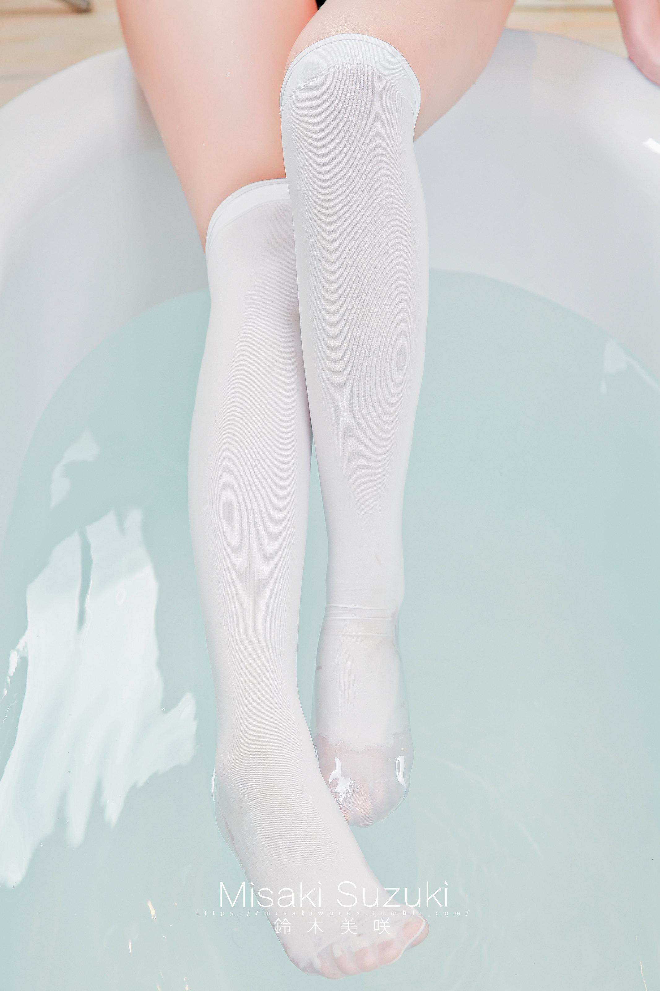 Misaki Suzuki] Young Lady's Beautiful Feet Special Edition 182P