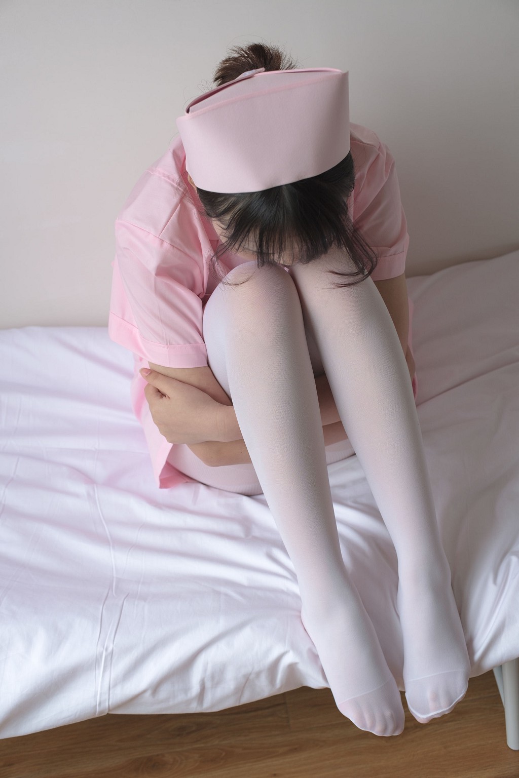Nurse Little Sister Wearing White Silk [Sen Luo Consortium] X-021 Photobook [167P