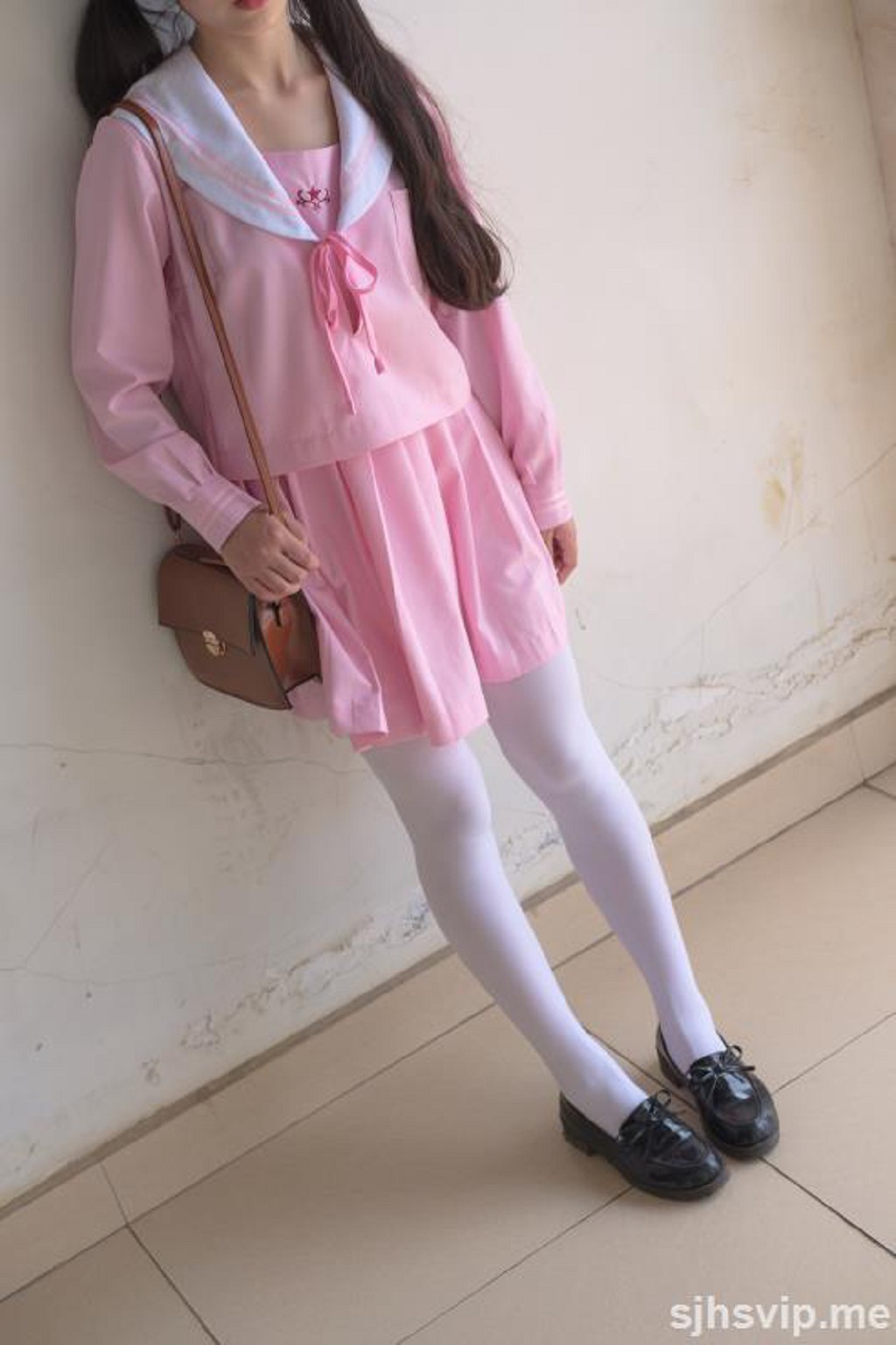 「JK ピンク制服 白ストッキング」 [シンラ財団] X-026 写真集[113P