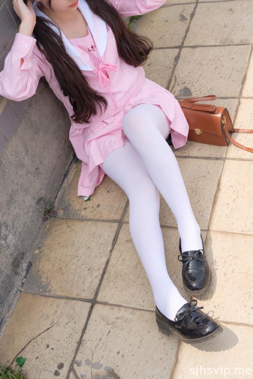 「JK ピンク制服 白ストッキング」 [シンラ財団] X-026 写真集[113P