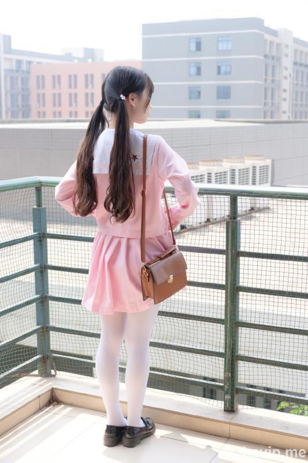 「JK ピンク制服 白ストッキング」 [シンラ財団] X-026 写真集[113P