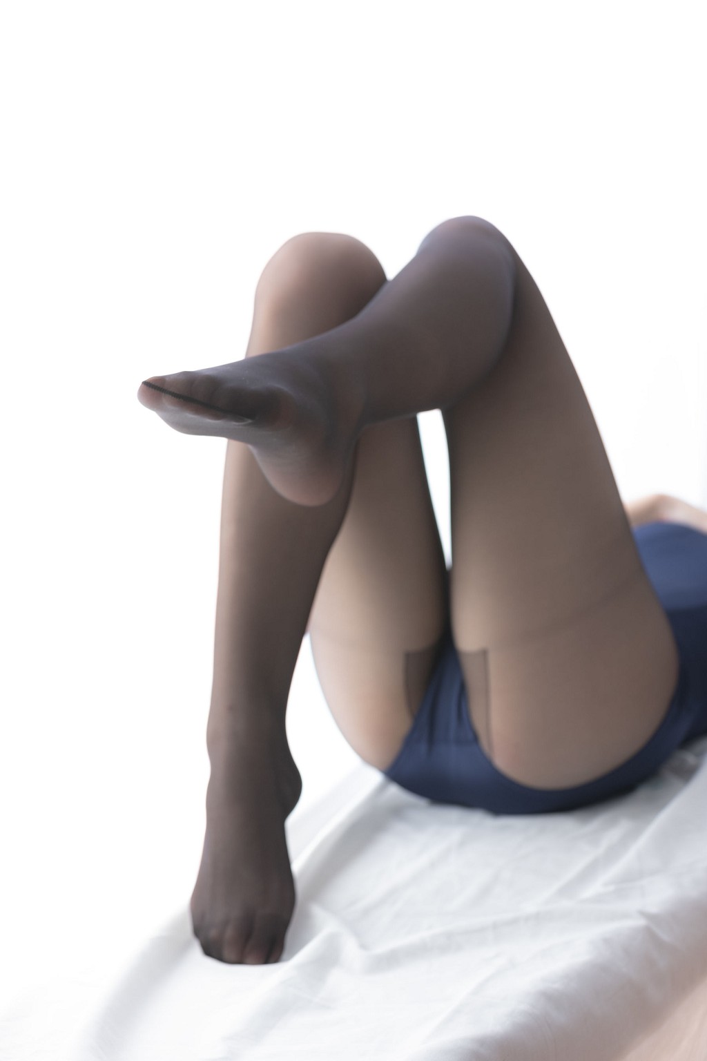 Sen Lô Tập Đoàn] LOVEPLUS-002 Tập ảnh Lô Lan Tất nylon [110P