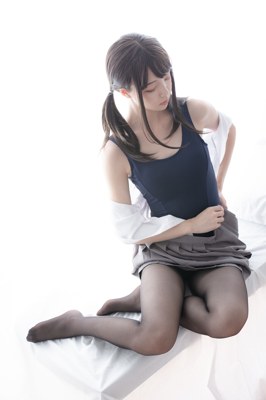 Sen Lô Tập Đoàn] LOVEPLUS-002 Tập ảnh Lô Lan Tất nylon [110P
