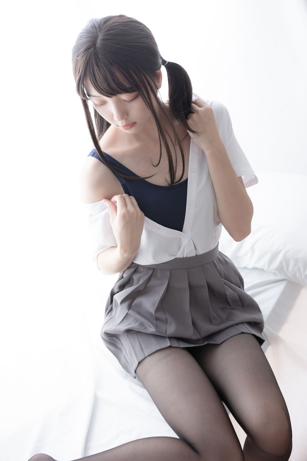 Sen Lô Tập Đoàn] LOVEPLUS-002 Tập ảnh Lô Lan Tất nylon [110P