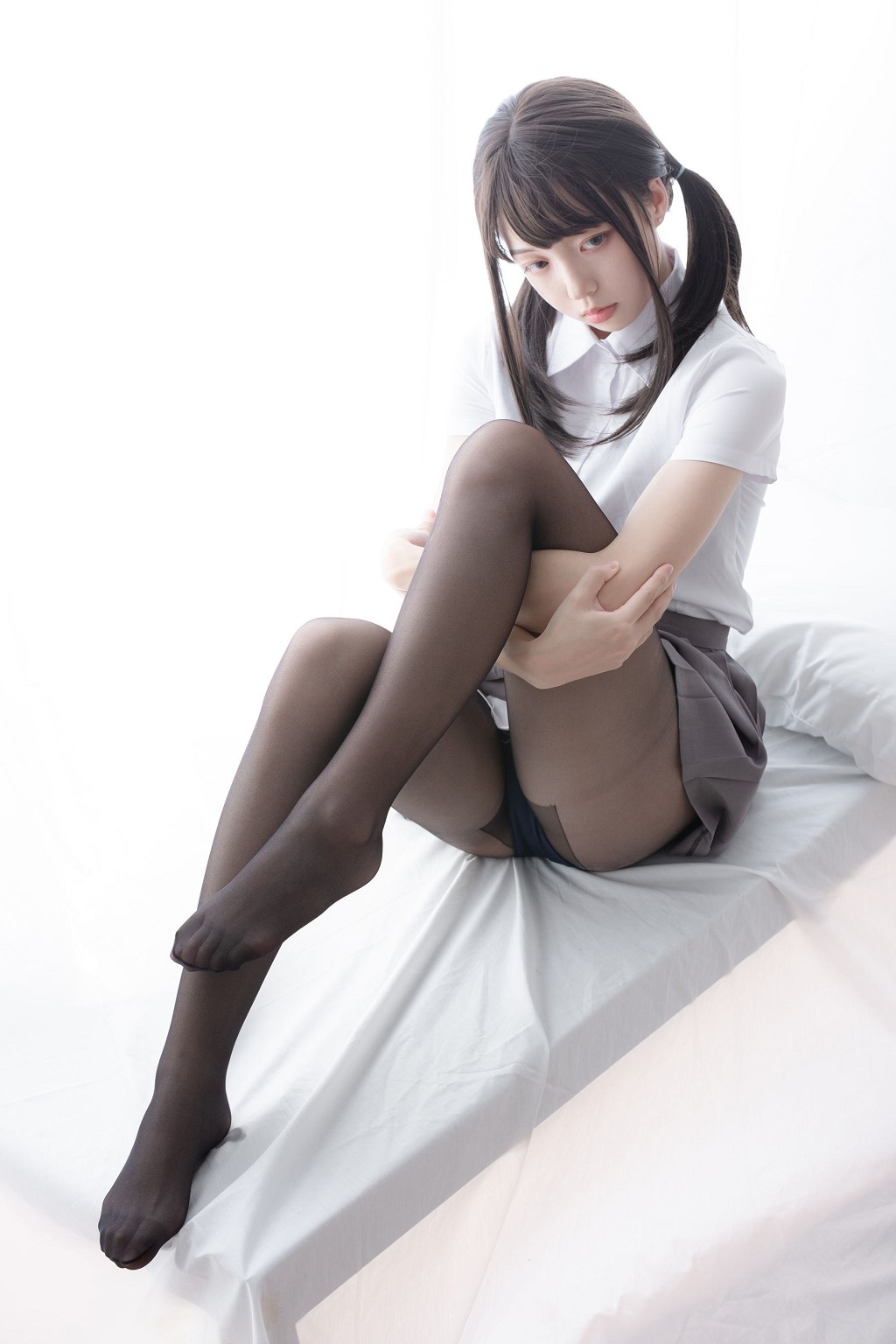 Sen Lô Tập Đoàn] LOVEPLUS-002 Tập ảnh Lô Lan Tất nylon [110P