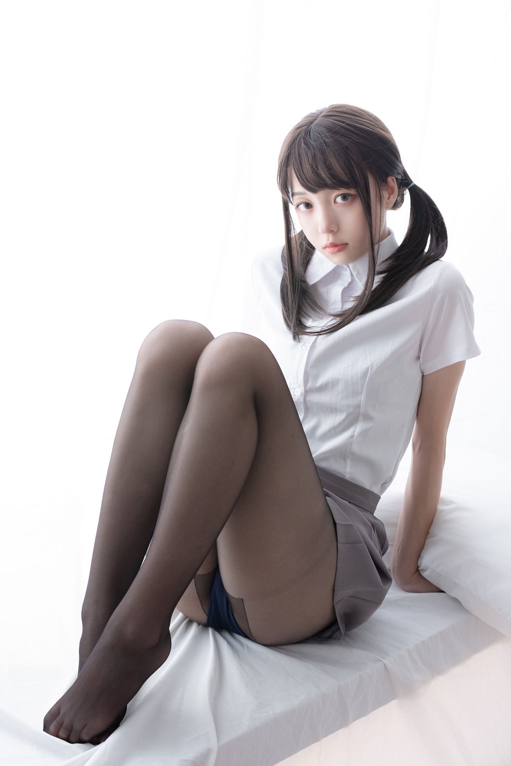 Sen Lô Tập Đoàn] LOVEPLUS-002 Tập ảnh Lô Lan Tất nylon [110P