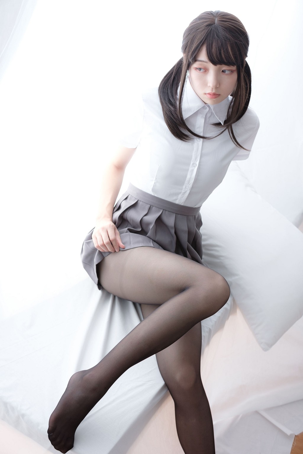 Sen Lô Tập Đoàn] LOVEPLUS-002 Tập ảnh Lô Lan Tất nylon [110P