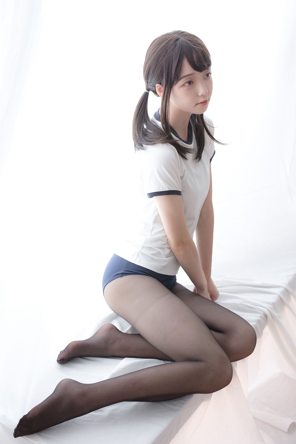 森蘿財團] LOVEPLUS-002 蘿藍絲襪寫真集[110P