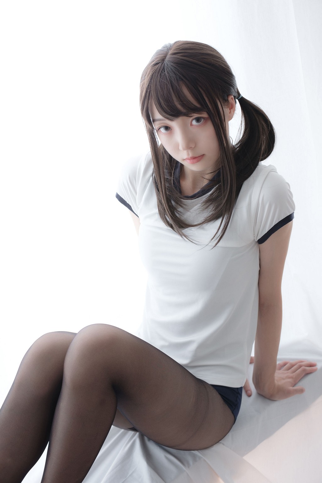 森蘿財團] LOVEPLUS-002 蘿藍絲襪寫真集[110P