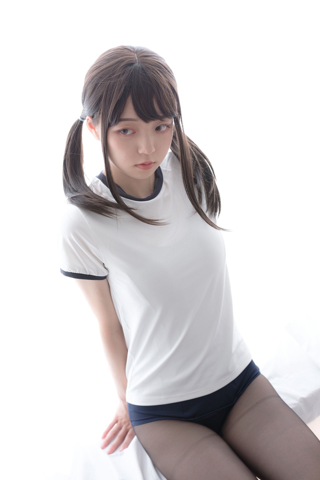 森蘿財團] LOVEPLUS-002 蘿藍絲襪寫真集[110P